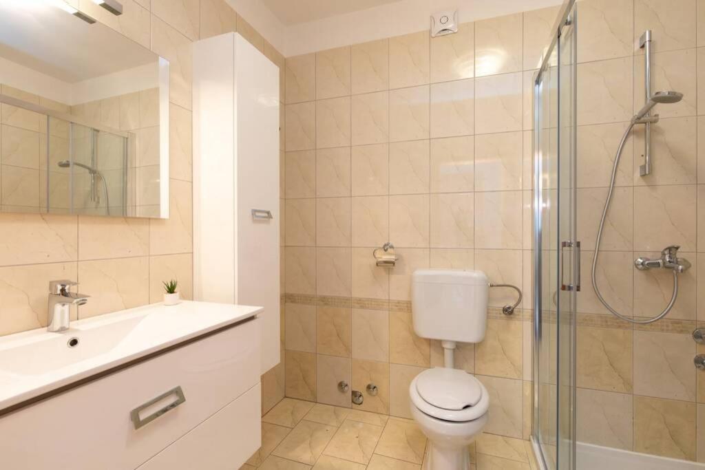 Apartments Doris, Krk Крк Экстерьер фото
