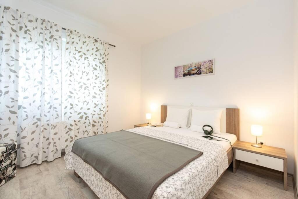 Apartments Doris, Krk Крк Экстерьер фото